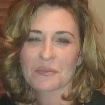 Your Go-To Wizard for Content, Calm, and Conversions That Actually Connect